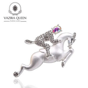 VQ Horse Brooch